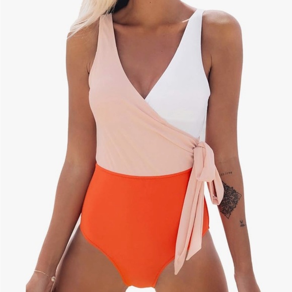 CUPSHE One Piece Swimsuit Wrap Color Block - Picture 3 of 5